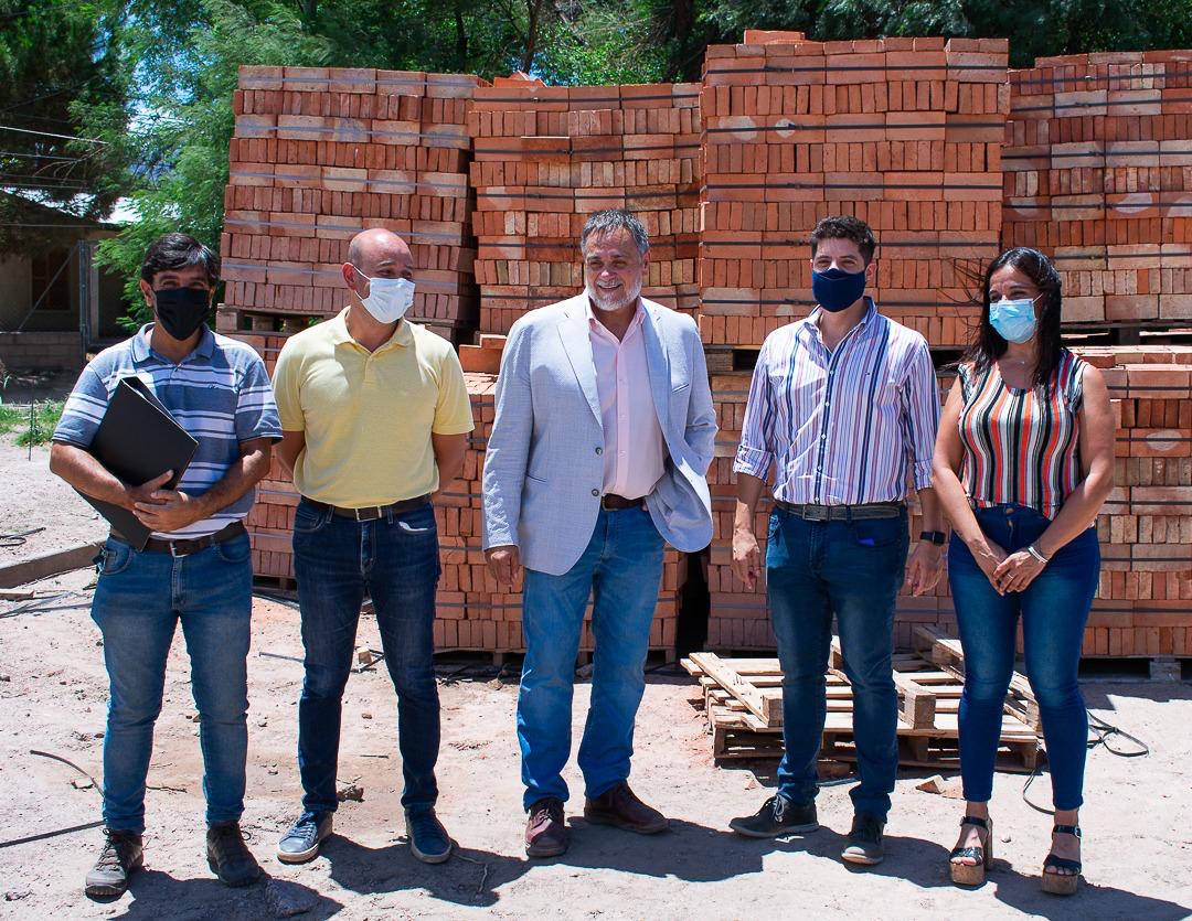 Constatan obras de viviendas y lotes con servicios en Sanagasta